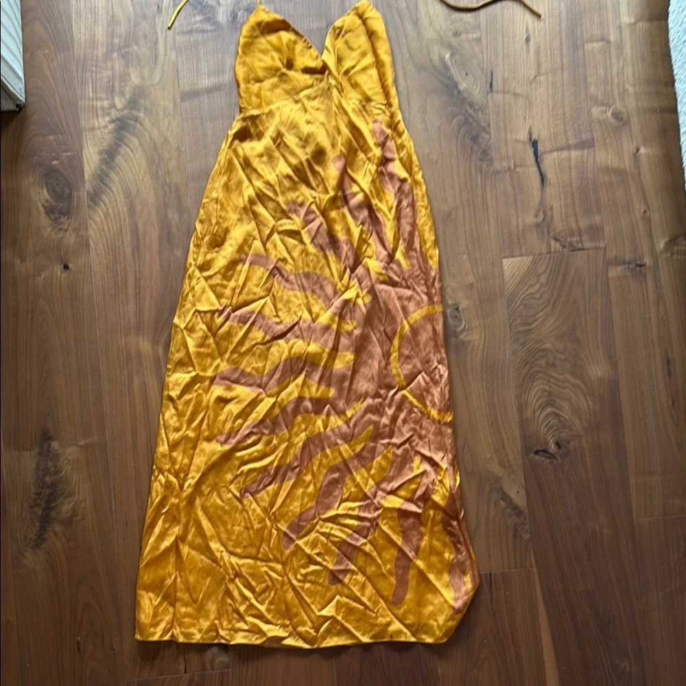 CALA DE LA CRUZ / Bahia Sunburst Midi Dress / Sungold Small - Picture 3 of 5